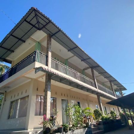 Penginapan Malompek Syariah Padang  Exterior foto